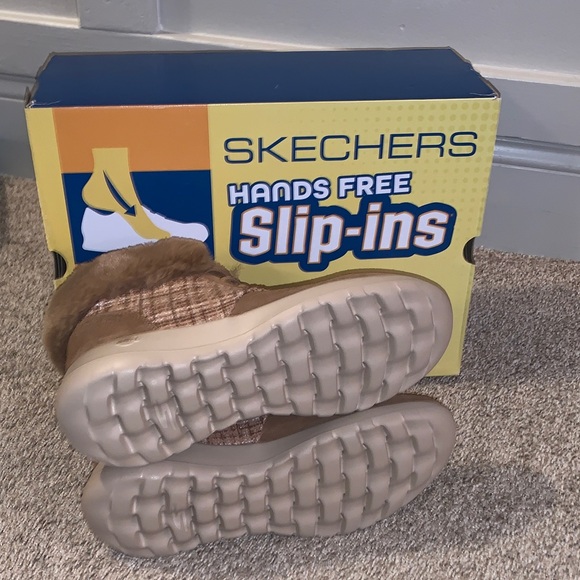 Skechers On the Go Joy Primrose Boot in Chesnut - Picture 4 of 5